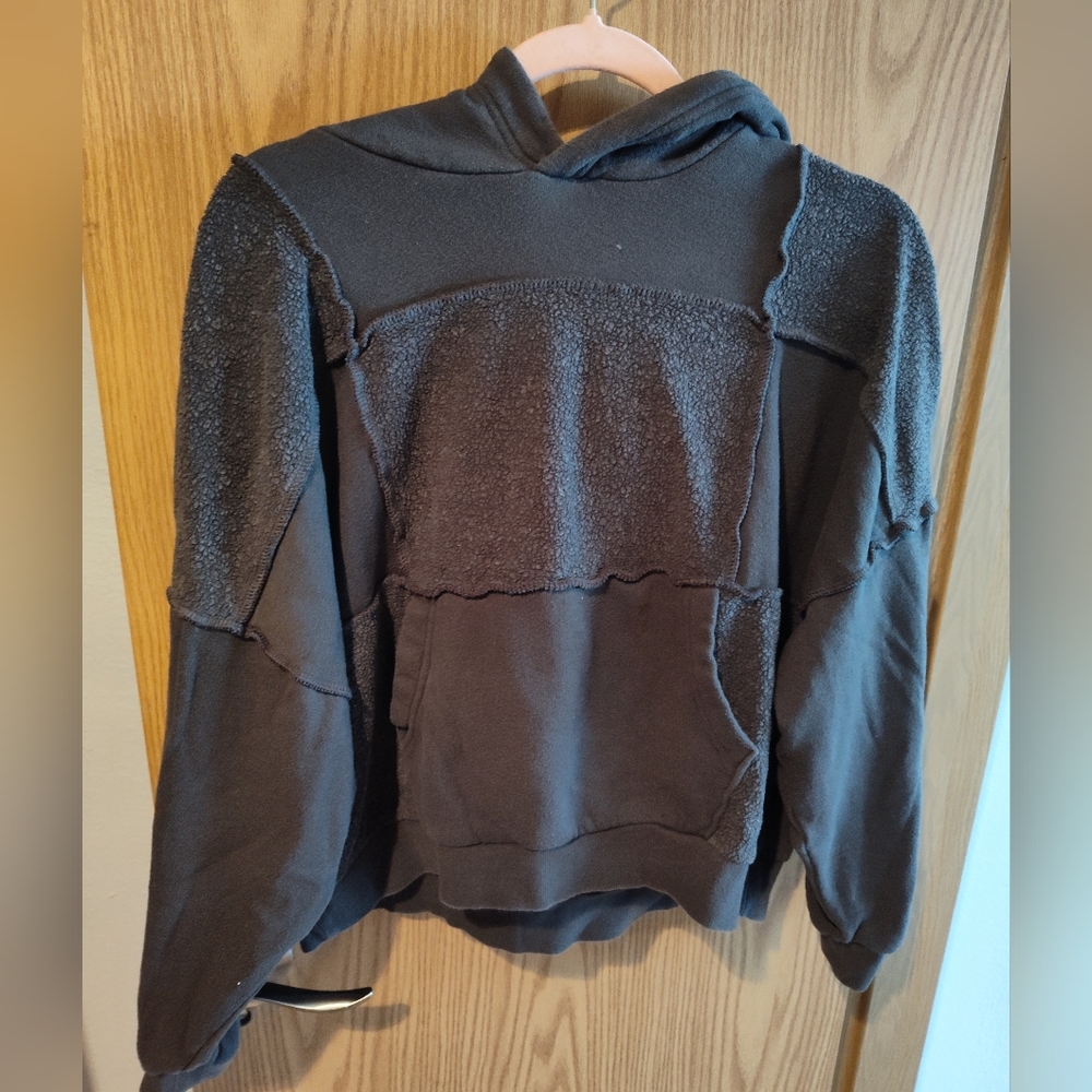 Cozy Black Aerie Hoodie